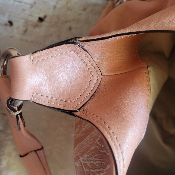 Coach Madison Maggie Shoulder Bag in Antique Rose - Picture 8 of 13